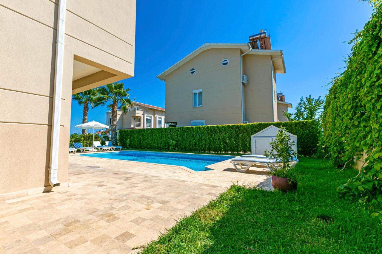 Paradise Town Villa Beltania เบเลก ภายนอก รูปภาพ