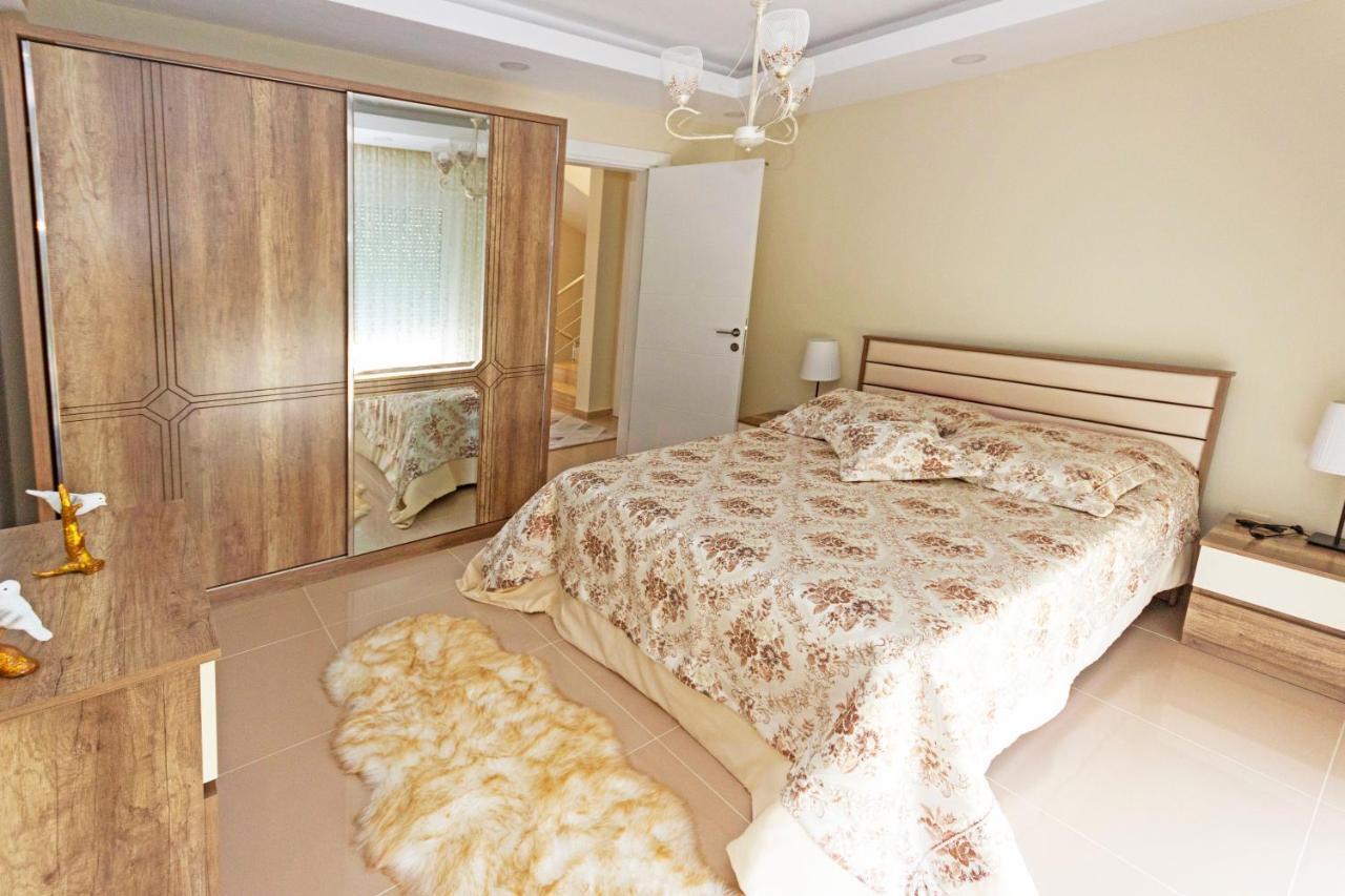 Paradise Town Villa Beltania เบเลก ภายนอก รูปภาพ