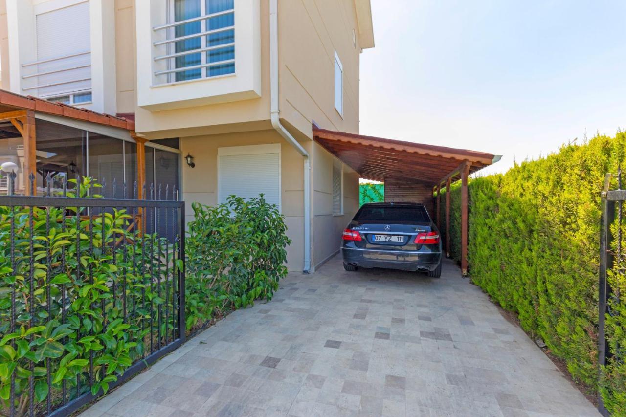 Paradise Town Villa Beltania เบเลก ภายนอก รูปภาพ